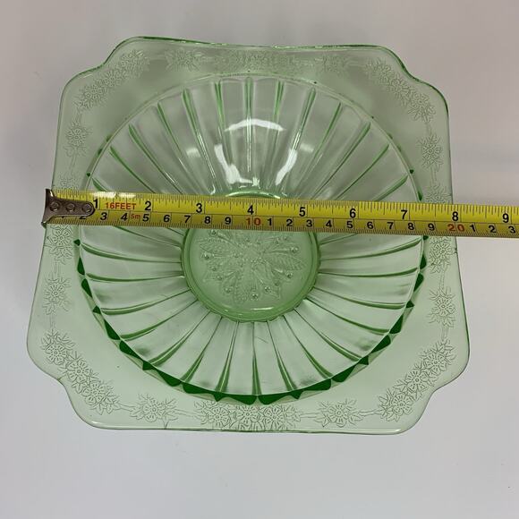 Vintage Jeannette Uranium Glass Bowl Adam Green Pattern with Cherry Blossoms - Picture 8 of 9